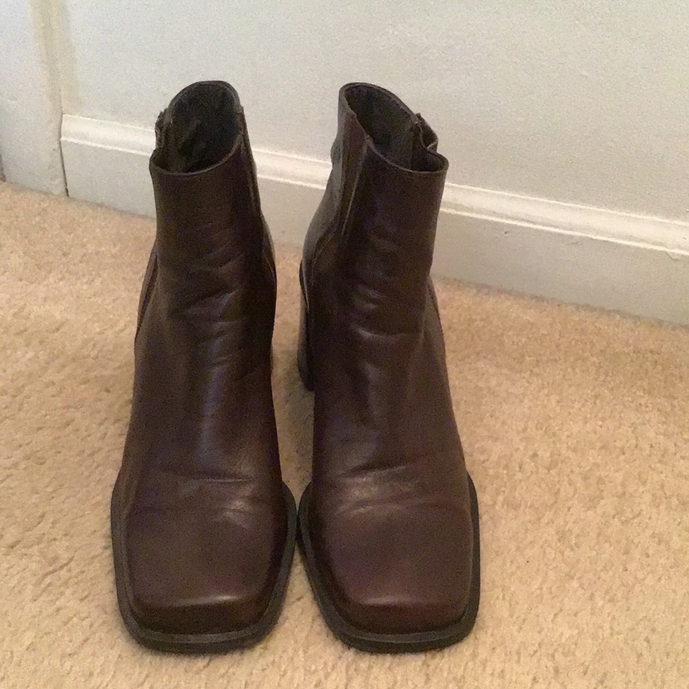Bandolino Boots